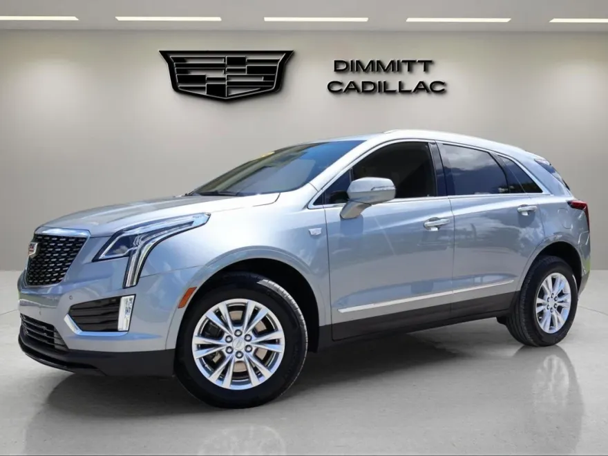 2024 Cadillac XT5 Luxury photo 1