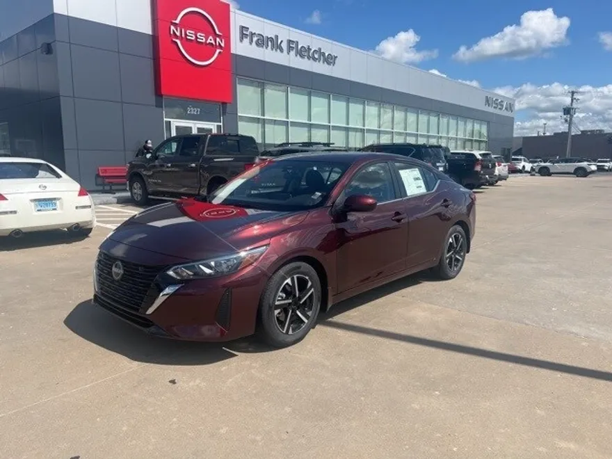2025 Nissan Sentra SV photo 1