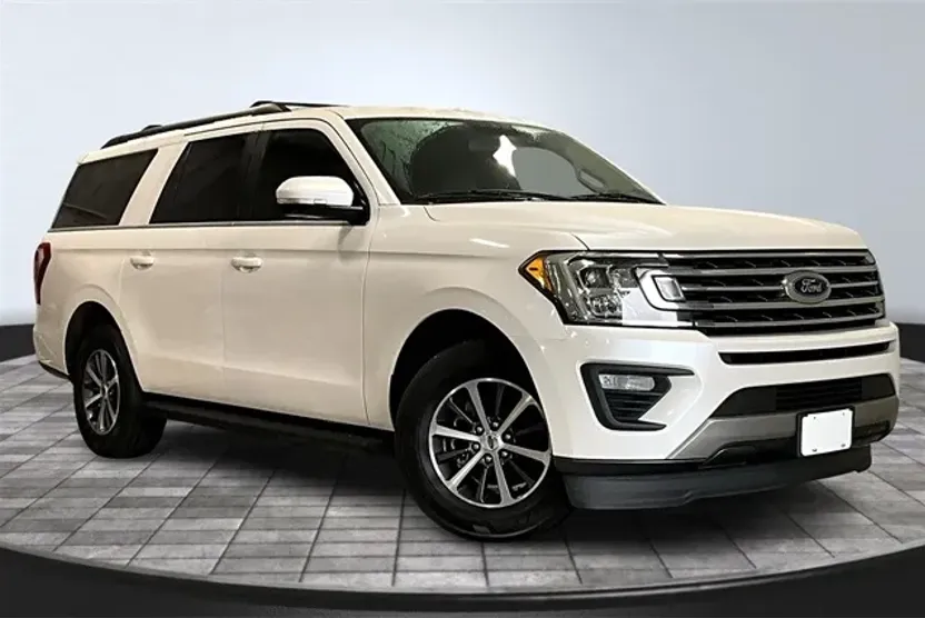 2018 Ford Expedition MAX XLT photo 1