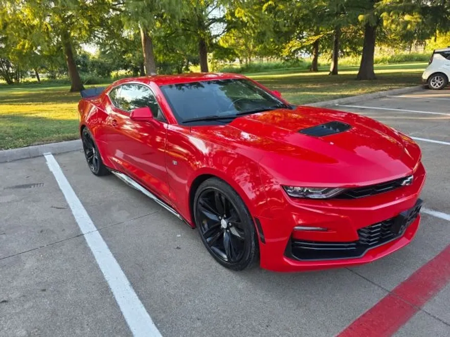 2020 Chevrolet Camaro Coupe photo 1