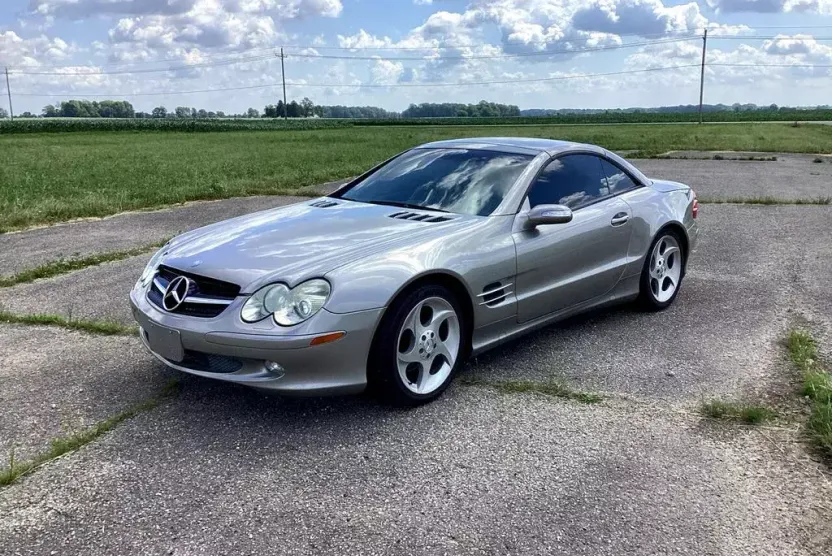 2004 Mercedes Benz SL 500 photo 1