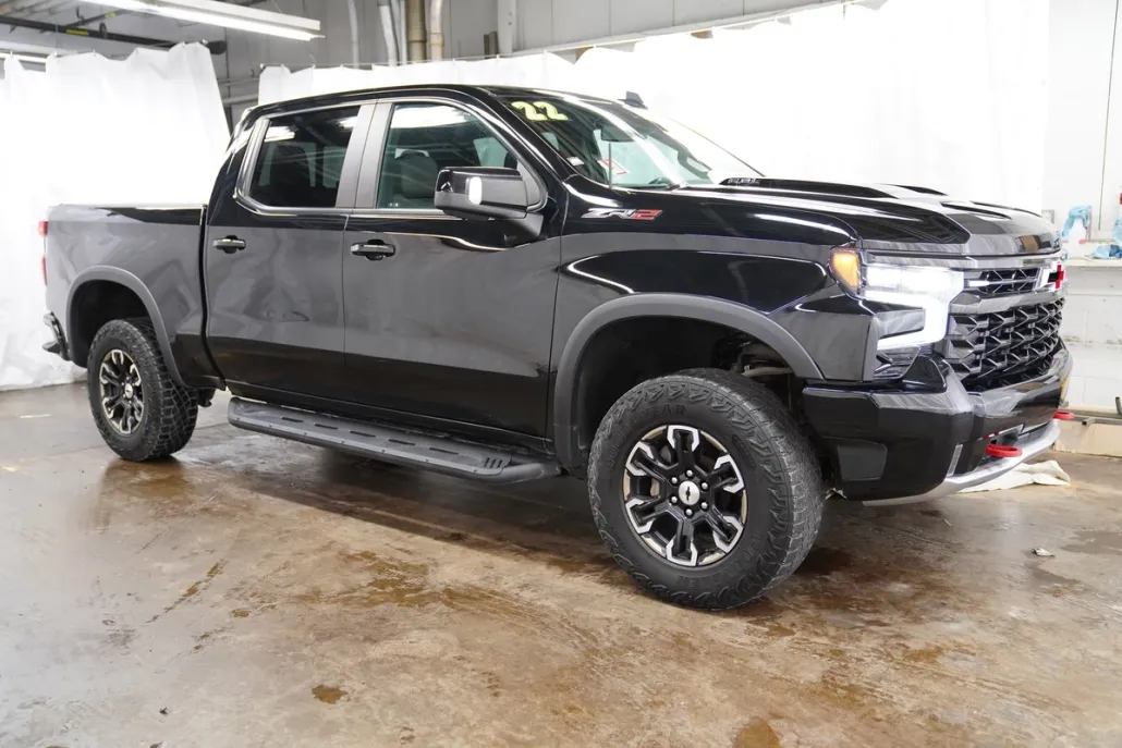 2022 Chevrolet Silverado 1500 ZR2 photo 1