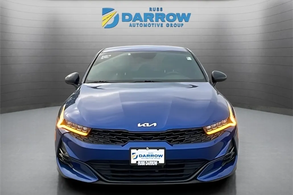 2022 Kia K5 GT-Line photo 1
