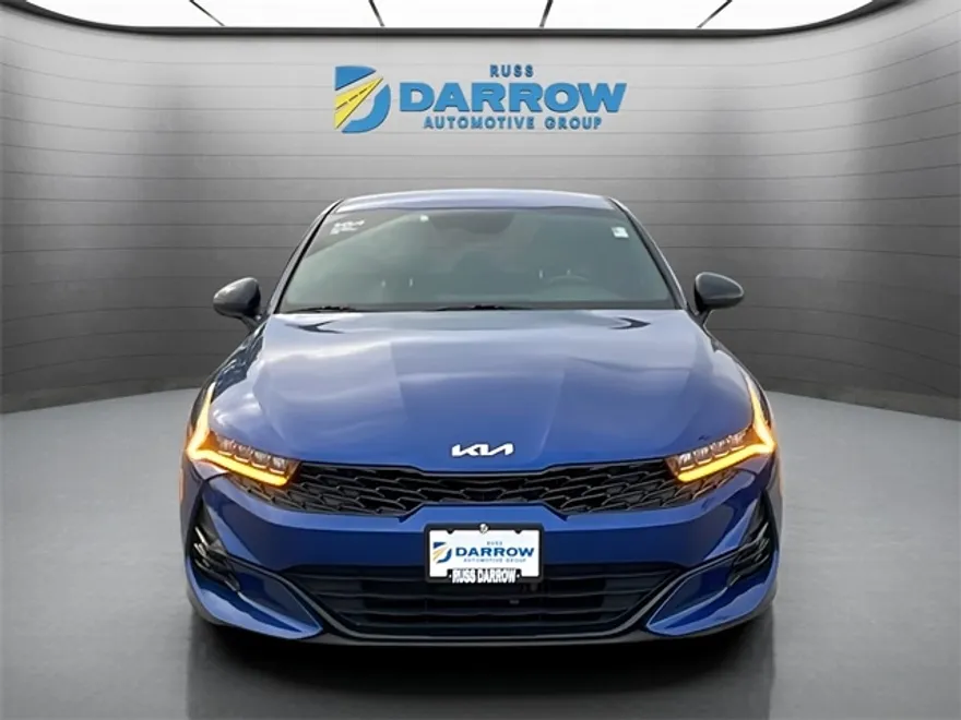 2022 Kia K5 GT-Line photo 1