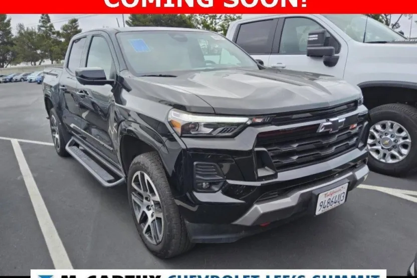 2023 Chevrolet Colorado Z71 photo 1