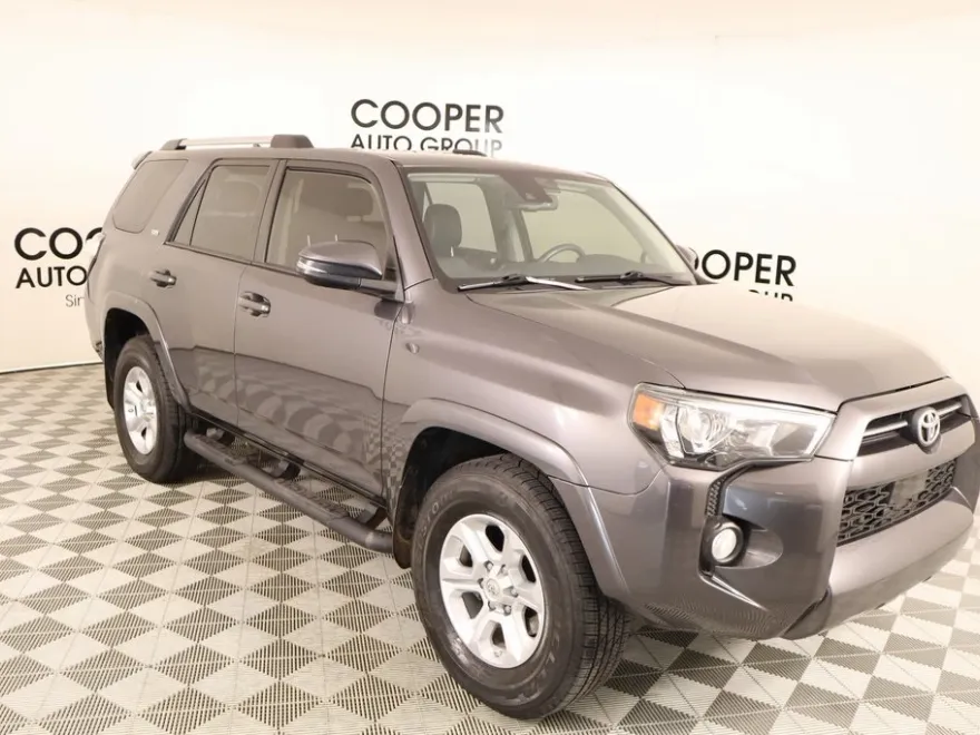 2020 Toyota 4Runner SR5 Premium photo 1
