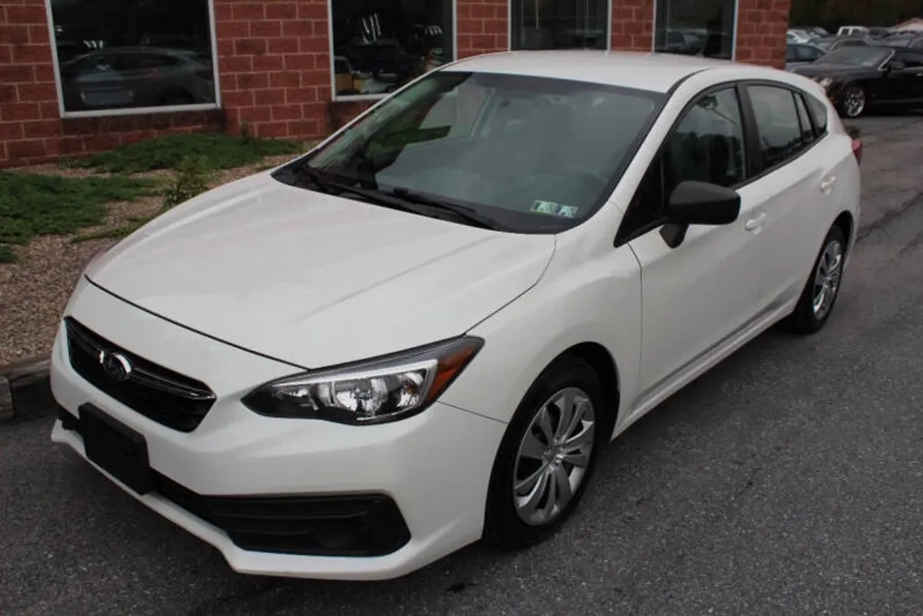 2022 Subaru Impreza Base photo 1