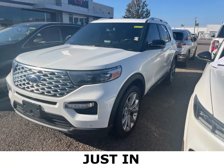 2022 Ford Explorer Platinum photo 1