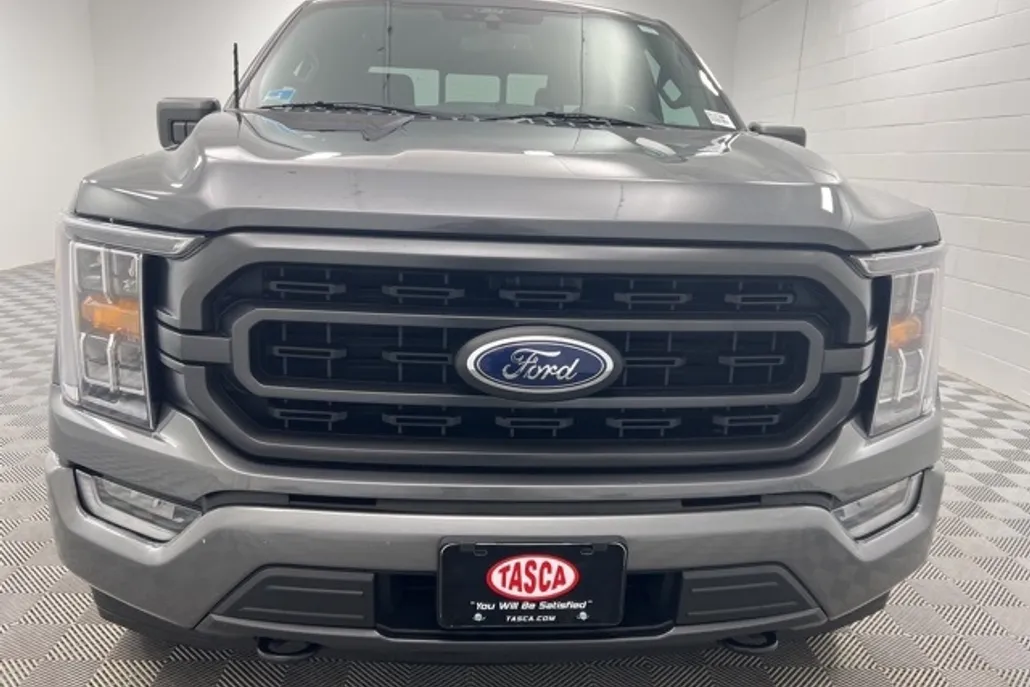 2022 Ford F-150 XLT photo 1