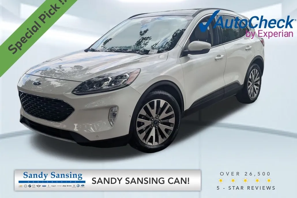 2020 Ford Escape Titanium Hybrid photo 1