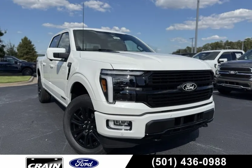 2025 Ford F-150 Platinum photo 1