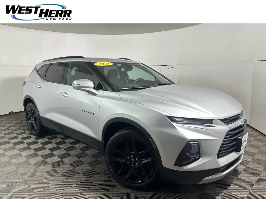 2021 Chevrolet Blazer 2LT photo 1