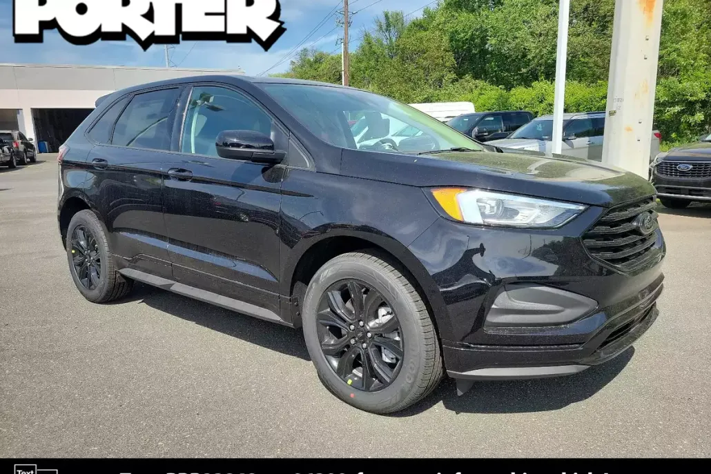 2024 Ford Edge SE photo 1