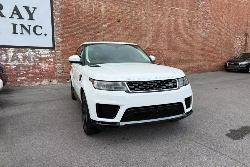 2018 Land Rover Range Rover Sport SuperCharged HSE photo 1