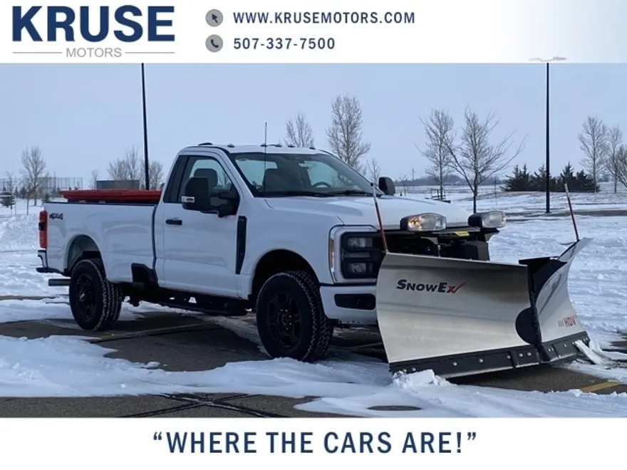 2023 Ford F-350 XL photo 1