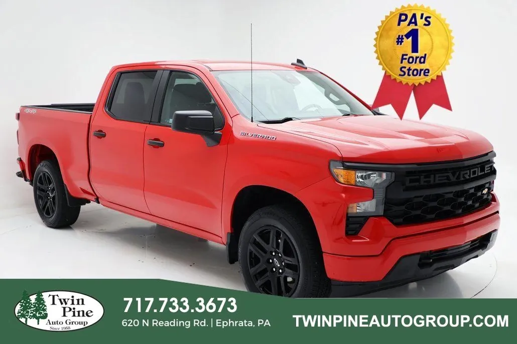 2022 Chevrolet Silverado 1500 Custom photo 1