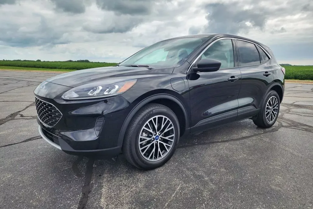 2022 Ford Escape SE photo 1