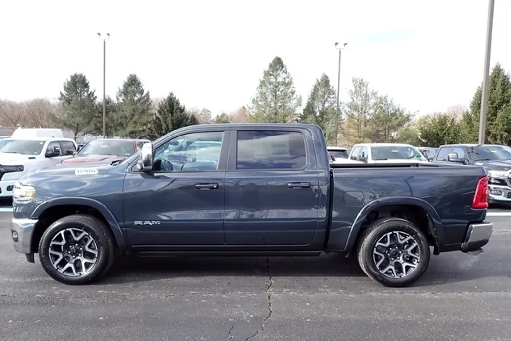 2025 Ram 1500 Laramie photo 1