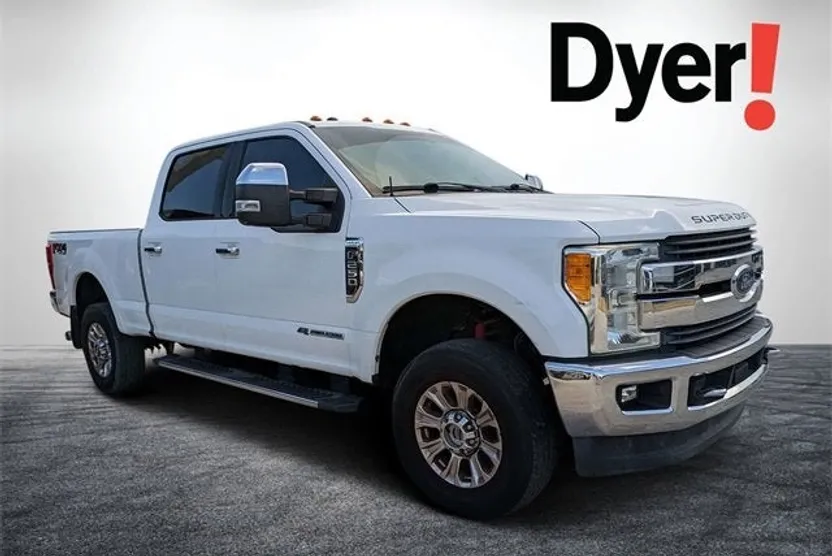 2017 Ford F-250 Lariat photo 1