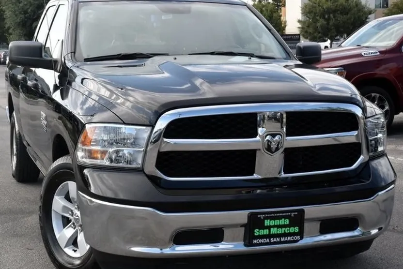 2024 Ram 1500 Classic SLT photo 1