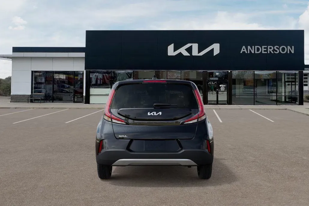 2025 Kia Soul LX photo 1