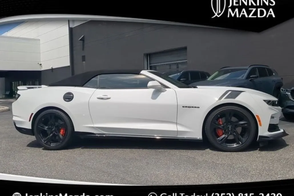 2022 Chevrolet Camaro SS photo 1