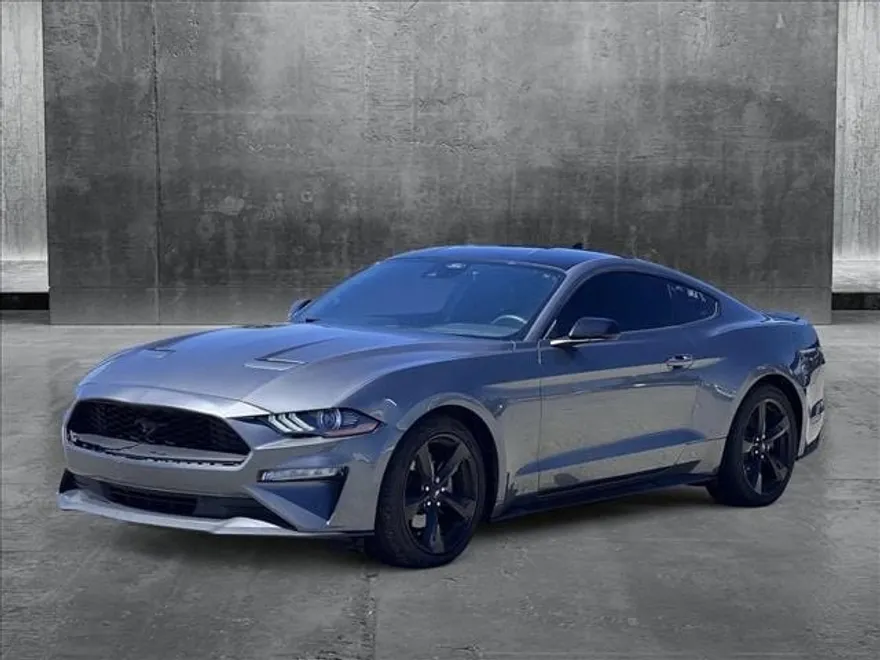 2022 Ford Mustang EcoBoost photo 1