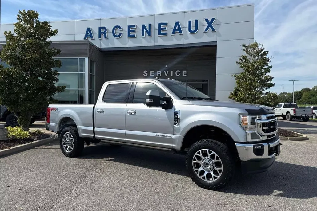 2022 Ford F-250 Lariat photo 1