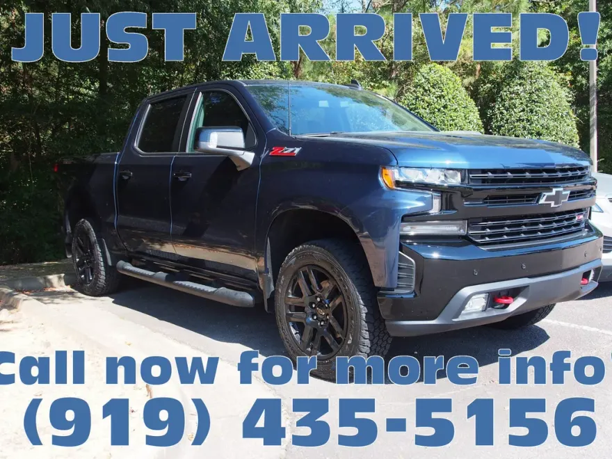 2018 Chevrolet Silverado LT photo 1