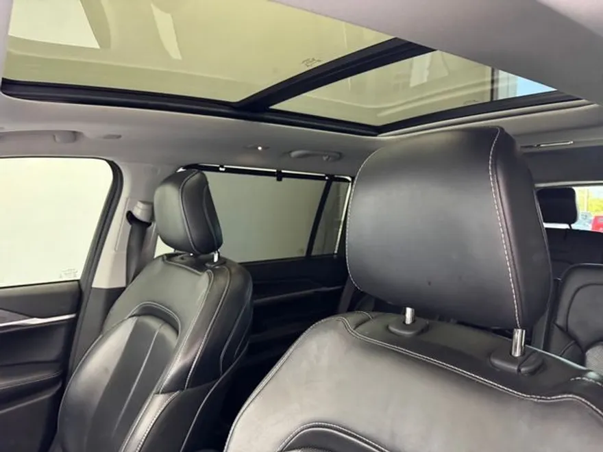 2021 Jeep Grand Cherokee Limited photo 1