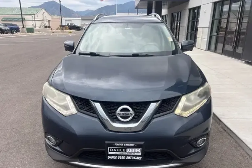 2016 Nissan Rogue SL photo 1