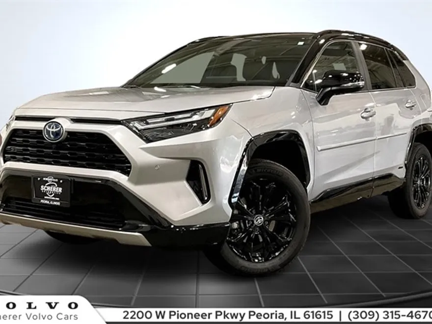2024 Toyota RAV4 Hybrid XSE photo 1