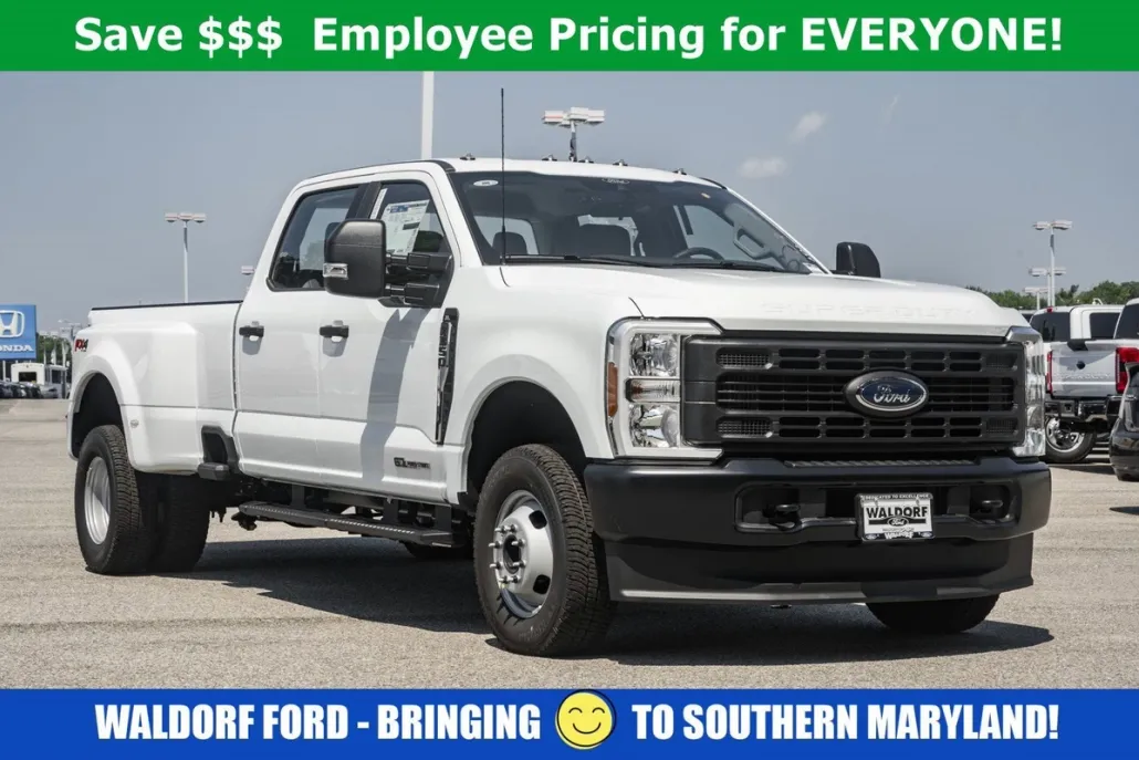 2025 Ford F-350 XL photo 1