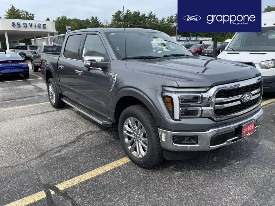 2025 Ford F-150 Lariat photo 1
