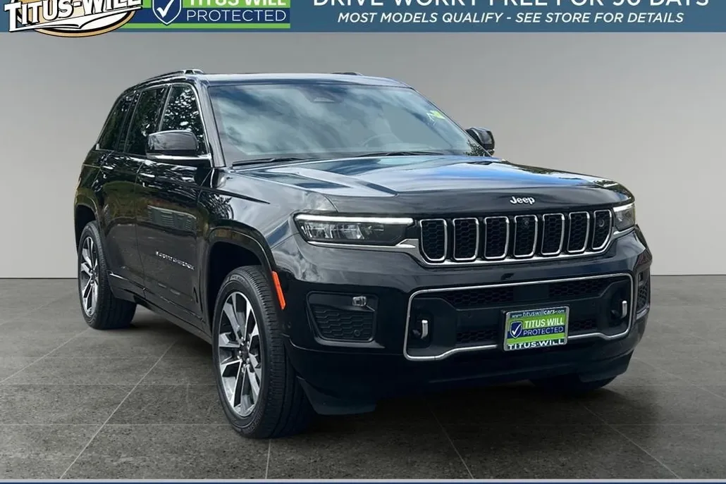 2022 Jeep Grand Cherokee Overland photo 1