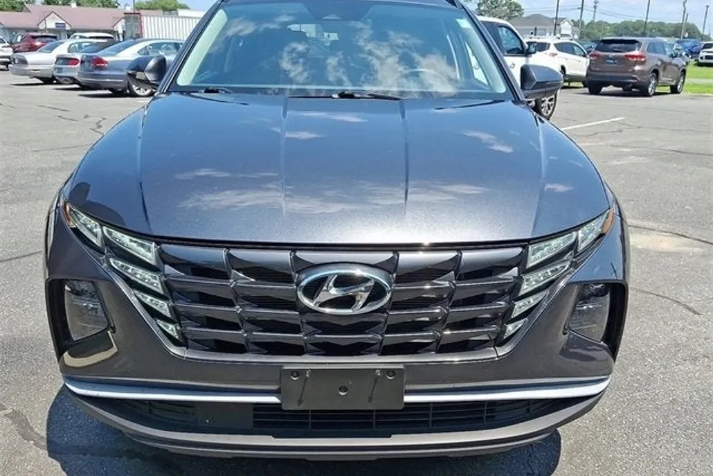 2022 Hyundai Tucson SEL photo 1