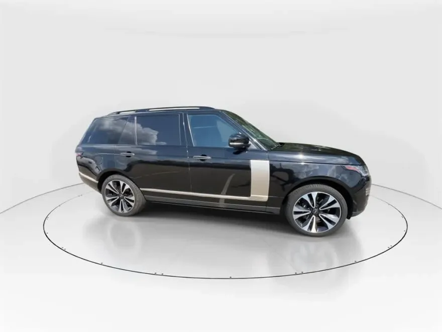 2021 Land Rover Range Rover P525 Autobiography photo 1