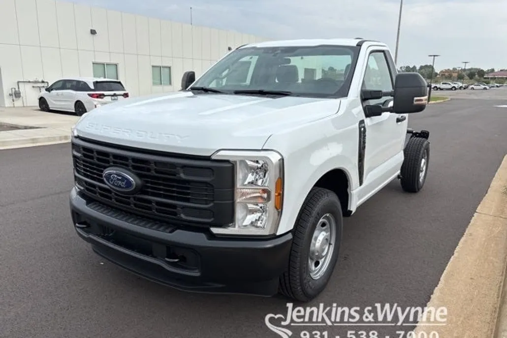 2026 Ford F-250 photo 1