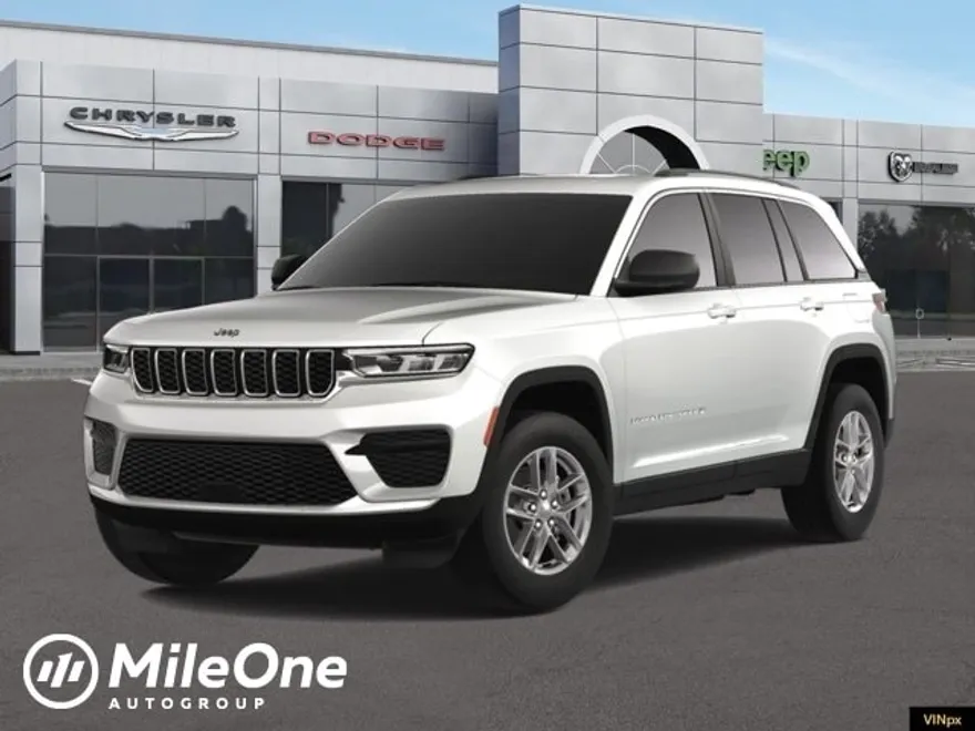 2025 Jeep Grand Cherokee Laredo photo 1