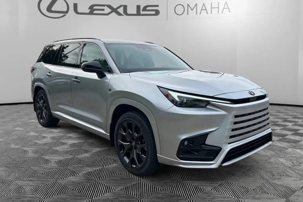 2025 Lexus TX 500h F SPORT Performance Premium photo 1