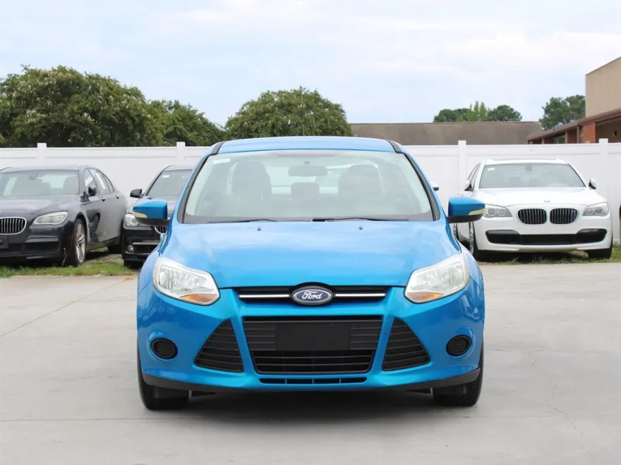 2013 Ford Focus SE photo 1