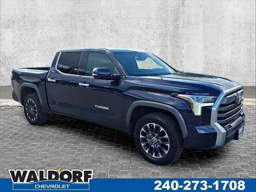 2023 Toyota Tundra Limited photo 1