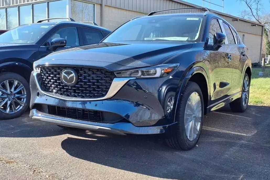 2025 Mazda CX-5 2.5 Premium Plus photo 1
