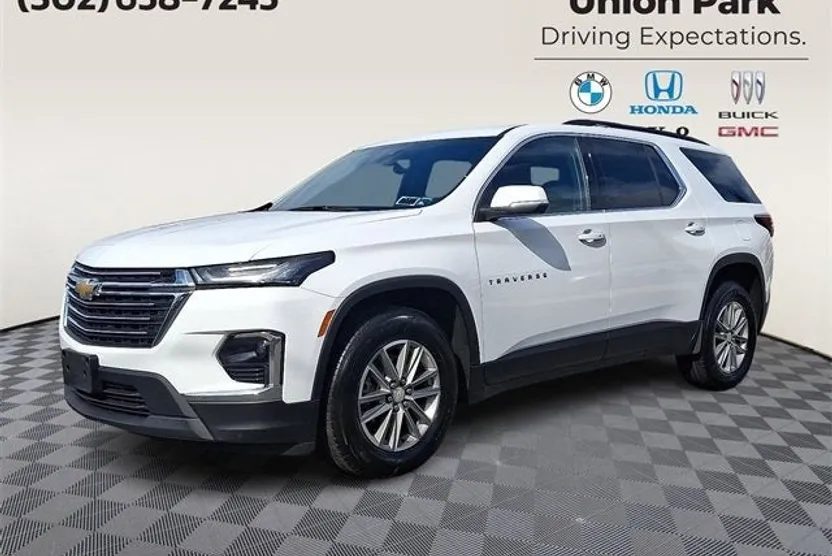 2023 Chevrolet Traverse Leather photo 1