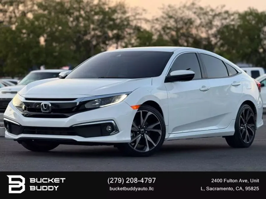 2021 Honda Civic Sport photo 1