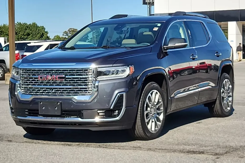2022 Gmc Acadia Denali photo 1