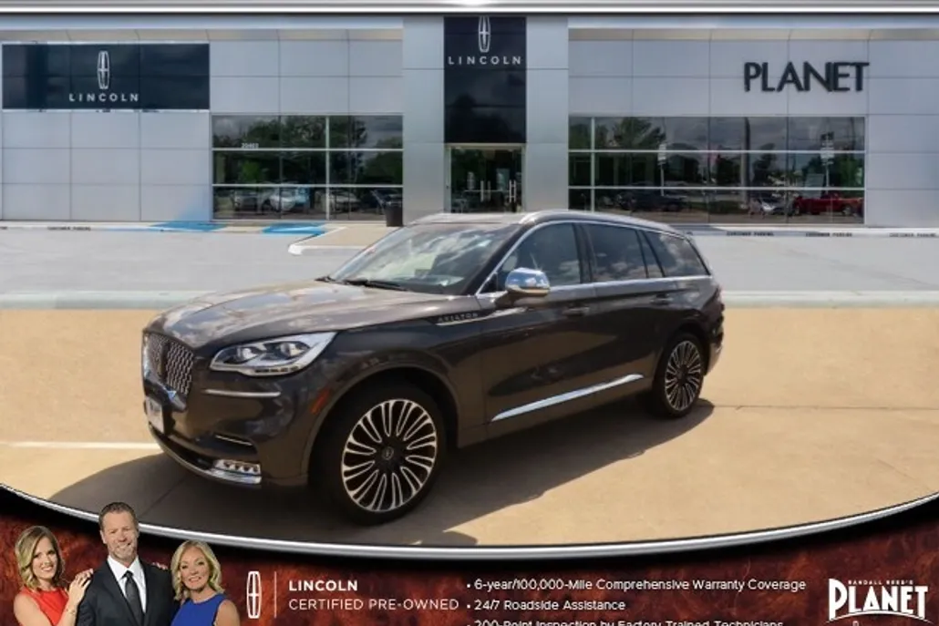 2022 Lincoln Aviator Black Label photo 1