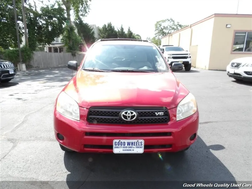 2007 Toyota RAV4 Sport photo 1