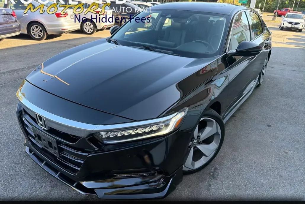 2018 Honda Accord Touring 1.5T photo 1