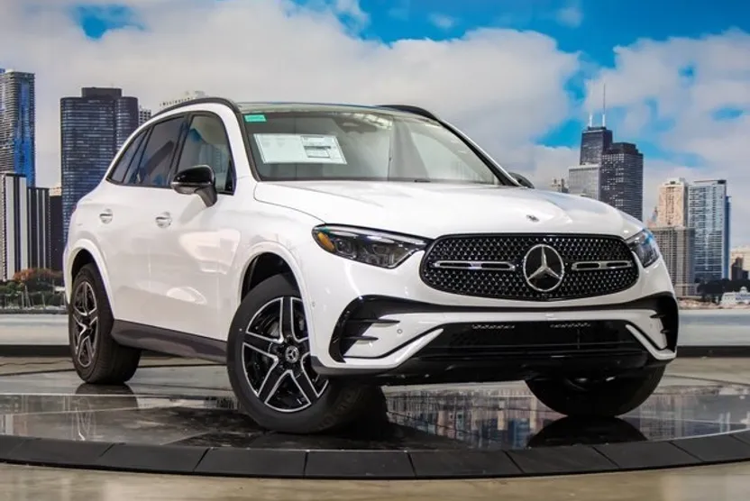 2026 Mercedes Benz GLC 300 4MATIC photo 1